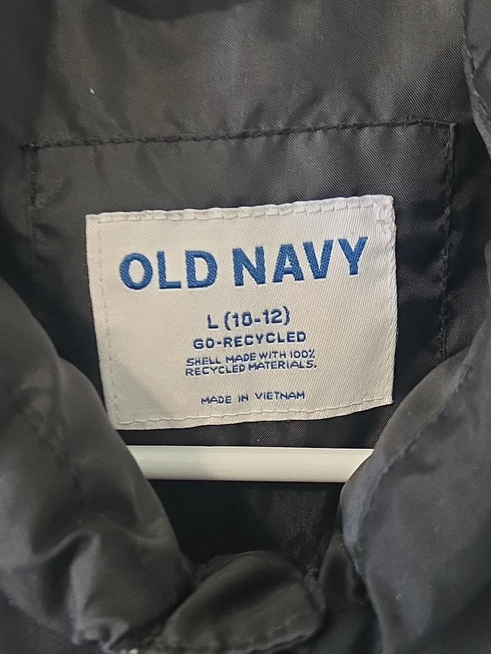 Old Navy Frost Free Black Puffer Vest Full Zip Pockets Kids L 10-12